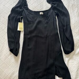 Wilfred Elegant Black Long Sleeve Dress